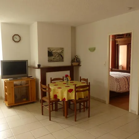 Apartamento Meublé à L'étage *